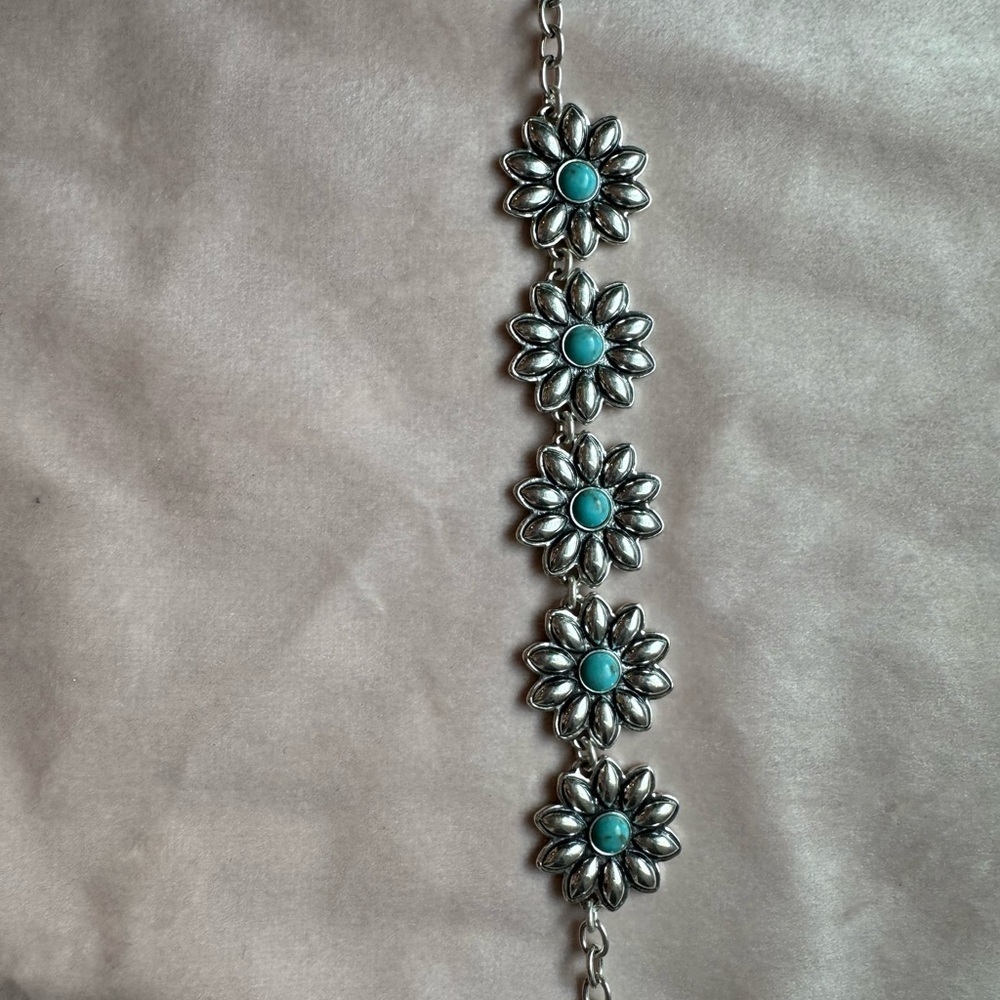 Lucky Brand Silver Necklace with Blue Floral Accents - Picture 3 of 6